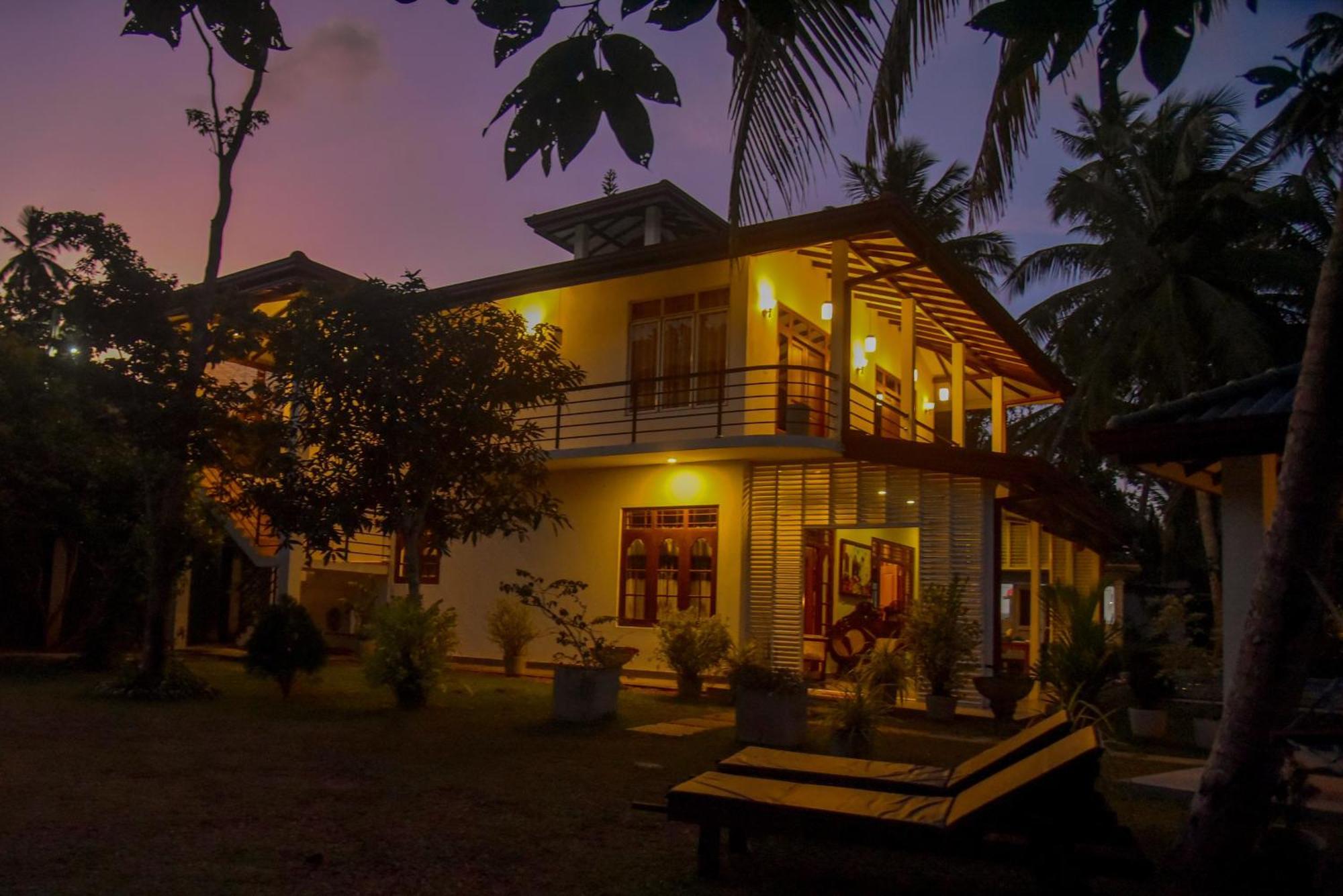 Villa A.Sms Induruwa Exterior foto
